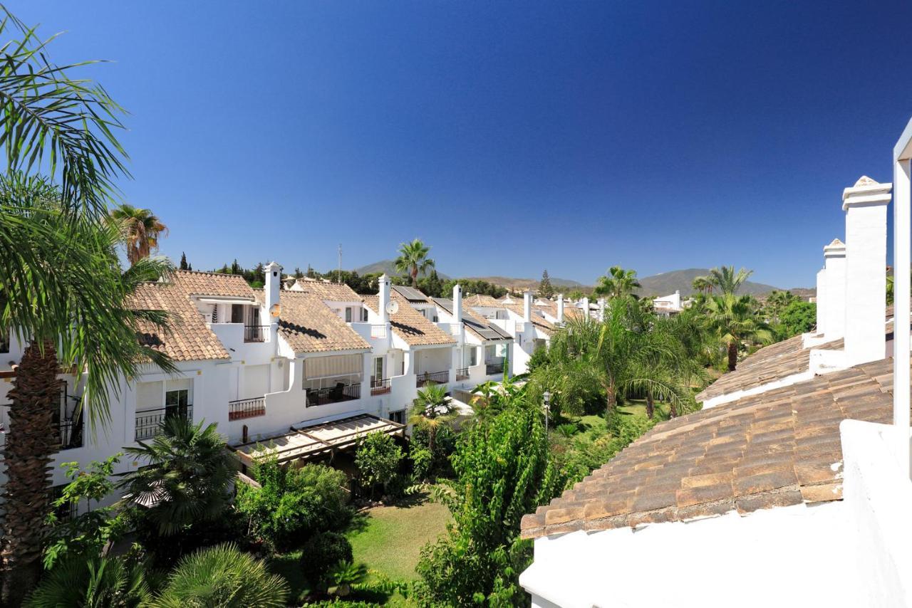 Ferienwohnung Unique Townhouse In Front Of Puerto Banus Marbella Exterior foto